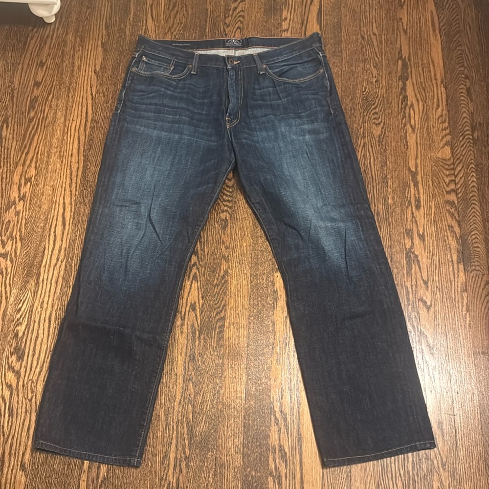 Lucky Brand Vintage Straight Leg Jeans